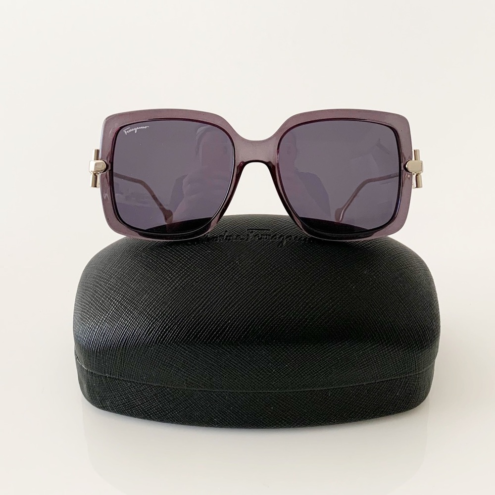 Salvatore Ferragamo Sunglasses, New 215